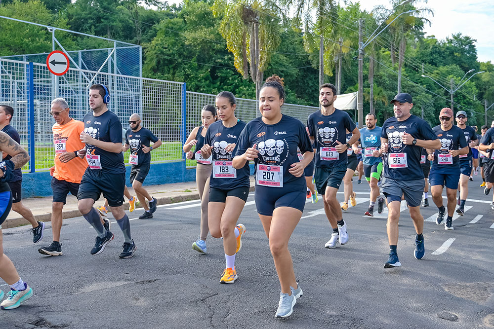 img-caveiras-running-corredores